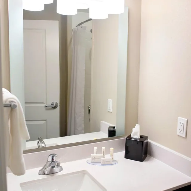 جناح بغرفتي نوم، Towneplace Suites Ames 6/7