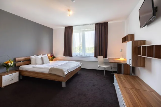غرفة بسرير مزدوج، Hotel Aviva Neue Messe 1/5