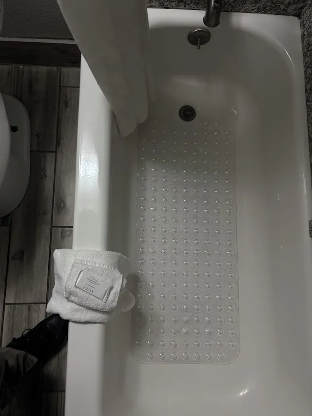 غرفة اقتصادية بسرير كوين، Western Inn Marietta 7/10