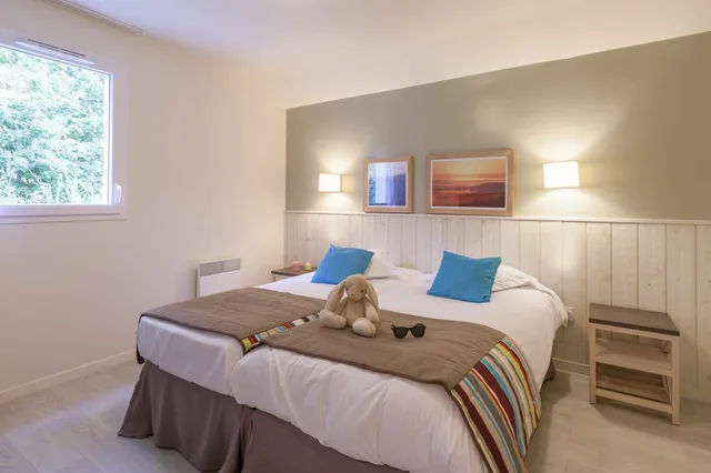 3 Bedrooms, Story, House, Single, 4 Beds, Sofa, Terrace، Village Normandy Garden Pierre & Vacances 3/6