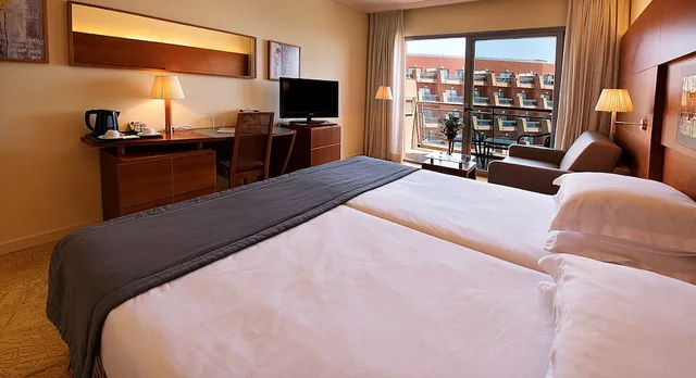 غرفة سوبيريور بسرير مزدوج، Protur Roquetas Hotel & Spa 2/2