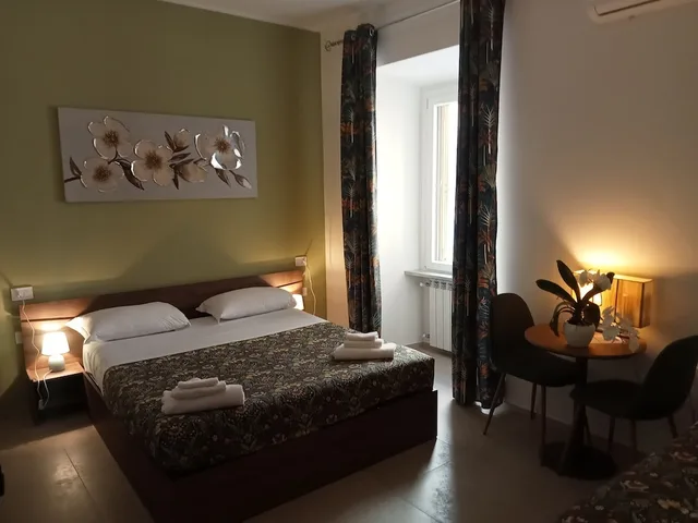 Condo, Luxury, 4 Beds, 3 Queen Beds, 2 Sofa, Deluxe Rooms 3/9