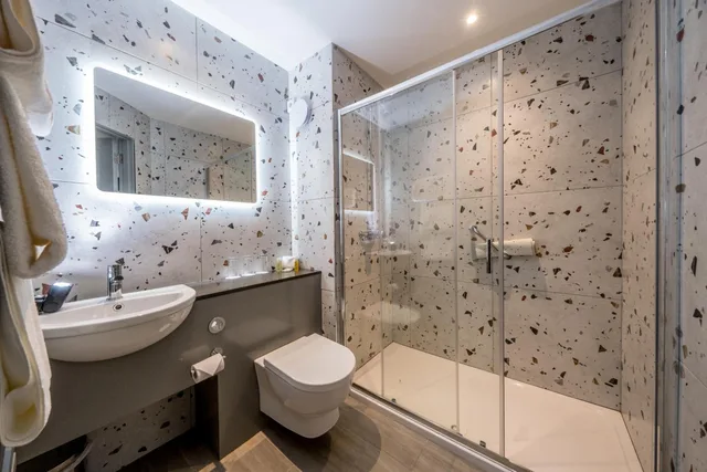 غرفة بسرير مزدوج مع أريكة، BEST WESTERN PLUS White Horse Hotel 3/3