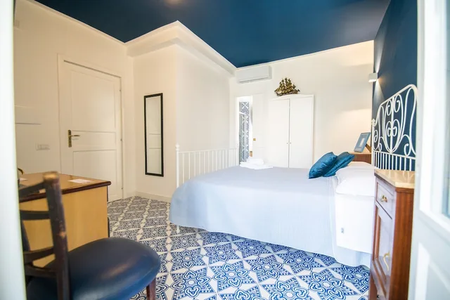 غرفة قياسية بسرير مزدوج، Crudo Home 5/6
