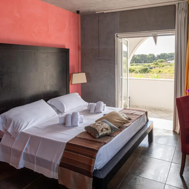 غرفة كبيرة بسرير مزدوج، Resort Baia Dei Turchi 3/10