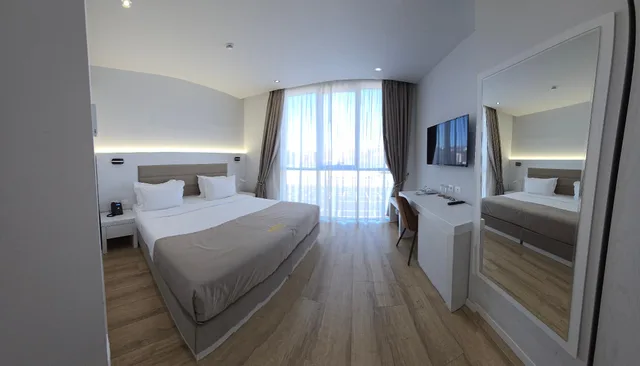 غرفة مزدوجة بسريرين منفصلين، Metro Hotel Terminal 2/2