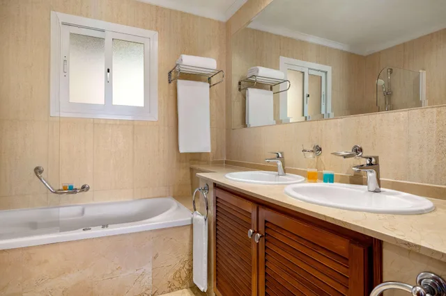 One Bedroom Suite 2+1، Wyndham Grand Costa del Sol 9/10