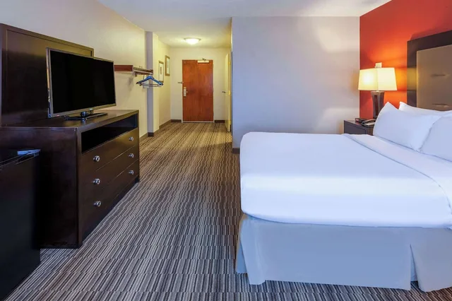 غرفة ديلوكس بسرير كينج، Randolph Hotel Liverpool/Syracuse/Airport West, Trademark 3/6