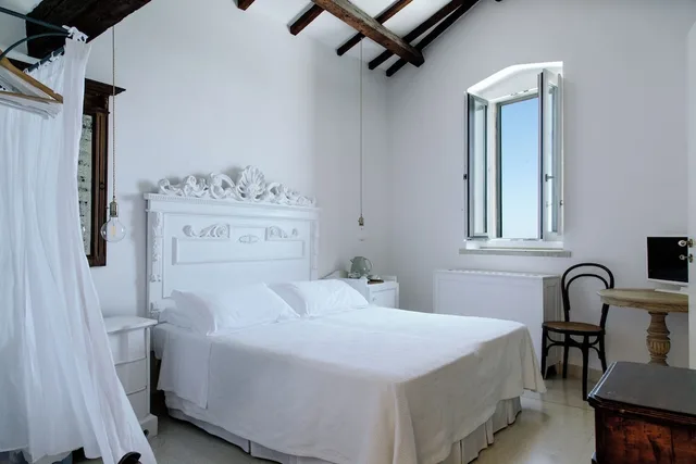 غرفة سوبيريور بسرير كوين بإطلالة على البحر، Palazzo De Mori 4/7