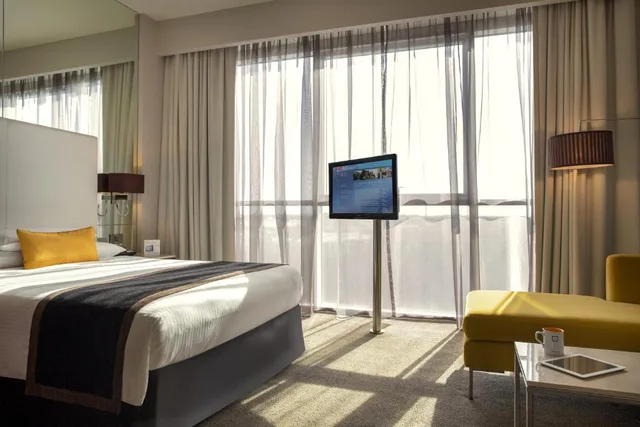استوديو بسرير مزدوج بمطبخ صغير، Centro Sharjah Rotana 1/1