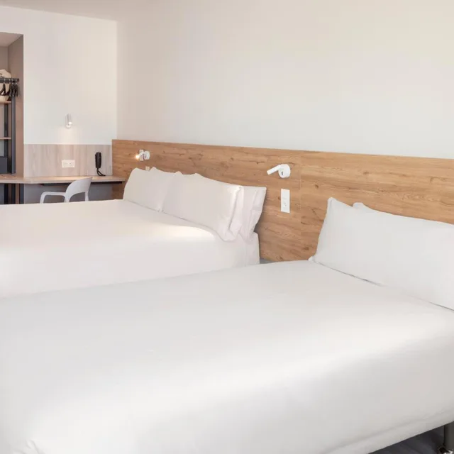 غرفة عائلية، B&B HOTEL Ecija 1/7