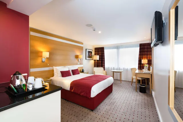 غرفة بسرير مزدوج، Doubletree By Hilton Milton Keynes 5/7