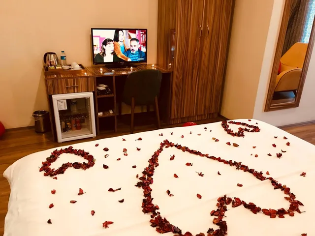 غرفة بسريرين منفصلين بإطلالة، Tehran Boutique Hotel 3/5