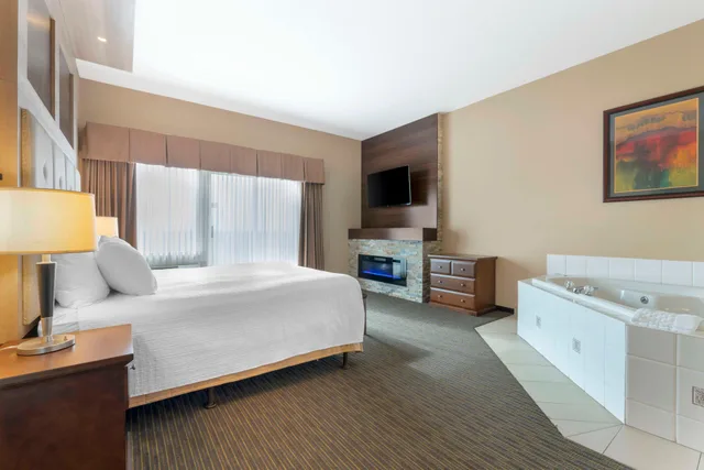 جناح بسرير كينج، Best Western Plus Mission City Lodge 5/7