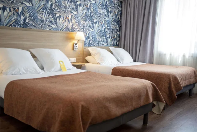 غرفة عائلية بسريرين مزدوجين، Golden Tulip Troyes 2/5