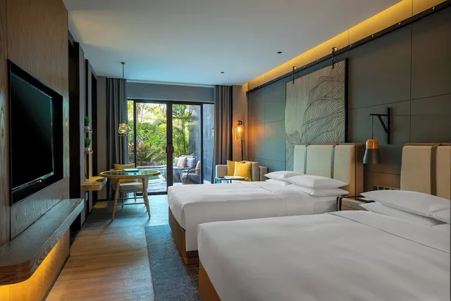 غرفة بسريرين مزدوجين بإطلالة على المسبح، Renaissance Xiamen Hotel 2/6