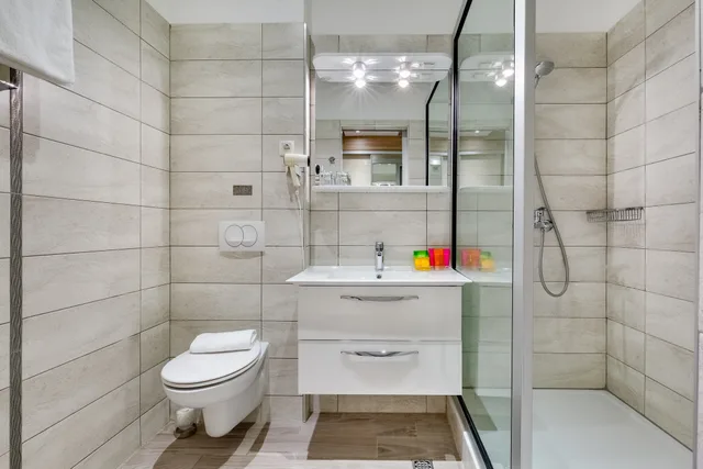 غرفة بريميوم عائلية، Hotel Pinija 4/6