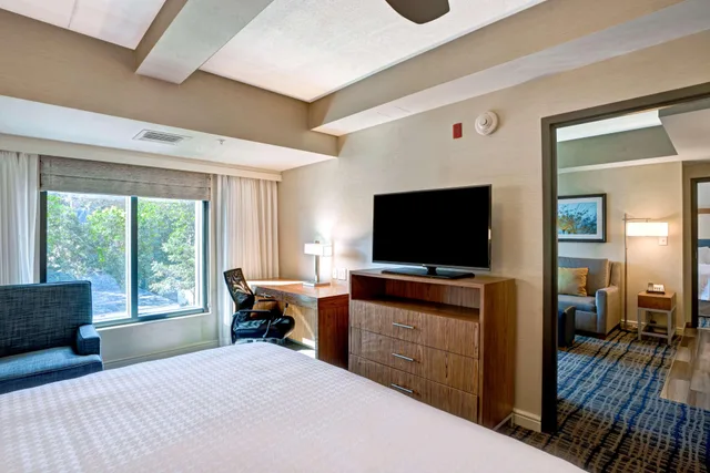 2 Bedrooms, Suite, 1 King or 2 Queen Beds, 2 Bathrooms، Homewood Suites by Hilton Boston Brookline Longwood Medical 2/10