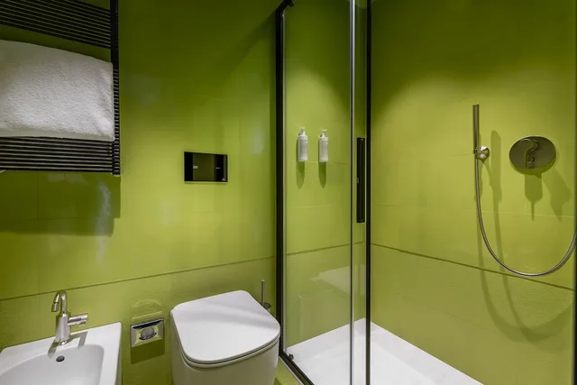 جناح بسرير كوين، Demo Hotel Design Emotion 4/7