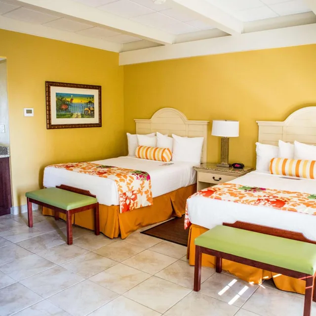 غرفة بسريرين كينج، Best Western Plus Yacht Harbor Inn 5/8