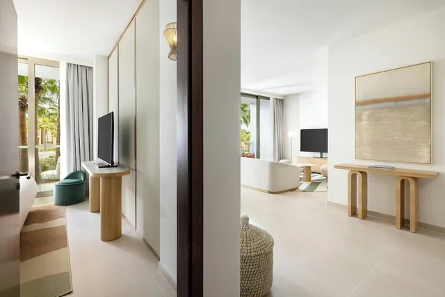 Junior Suite, King Bed, Urban View, Sofa, Balcony, The Westin Salgados Beach Resort, Algarve 8/8