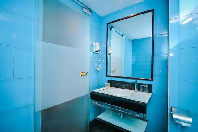 غرفة ديلوكس بسريرين منفصلين، Kingston Hotel 10 @ Bukit Jalil 6/6