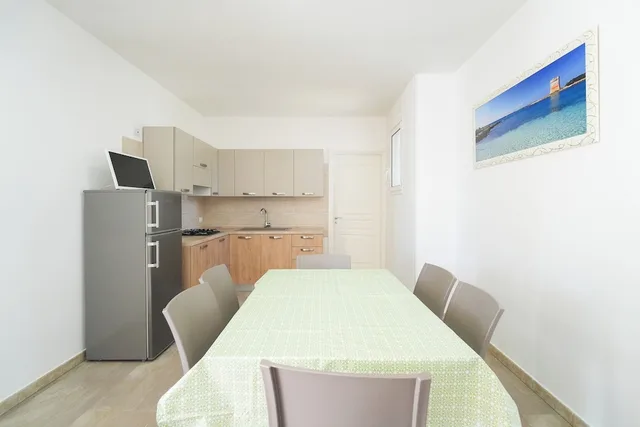 Deluxe, Suite, 3 Beds, Queen Bed, Sofa, Residence La Pineta - Campsite 8/10