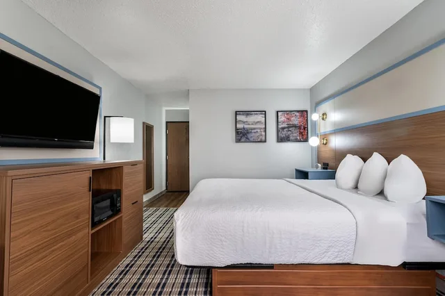 غرفة بسرير كوين، Americinn By Wyndham Cloquet 1/10
