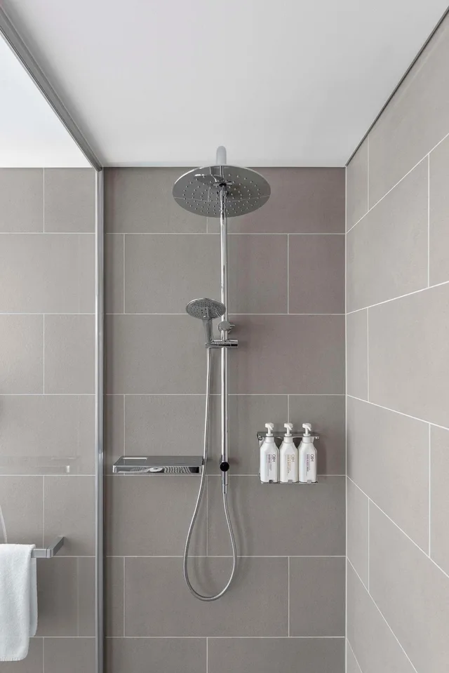 غرفة بسرير كينج أو سريرين منفصلين، Vibe Hotel Adelaide 6/6