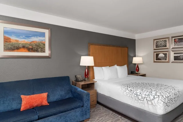 غرفة ديلوكس بسرير كينج، La Quinta Inn & Suites by Wyndham Gallup 6/10