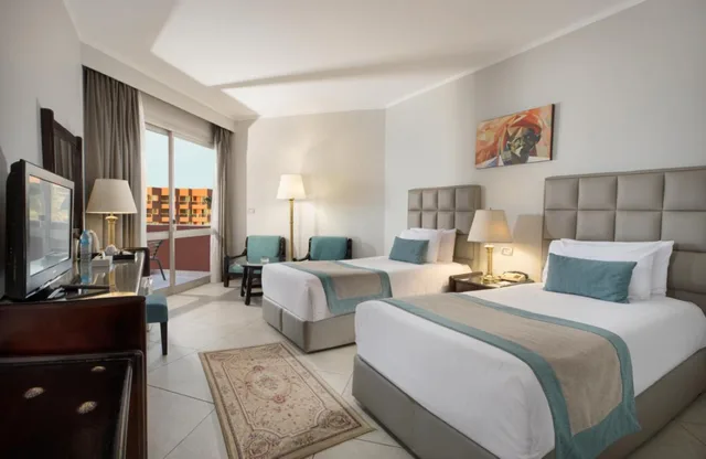 غرفة بريميوم مفردة بإطلالة على النهر، Pyramisa Hotel Luxor 3/4