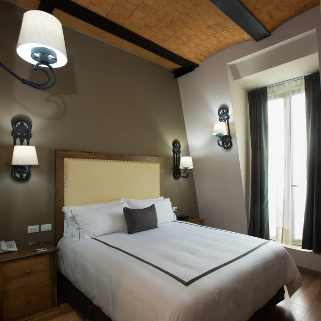 Deluxe, Single, King Bed, Historico Central 1/1