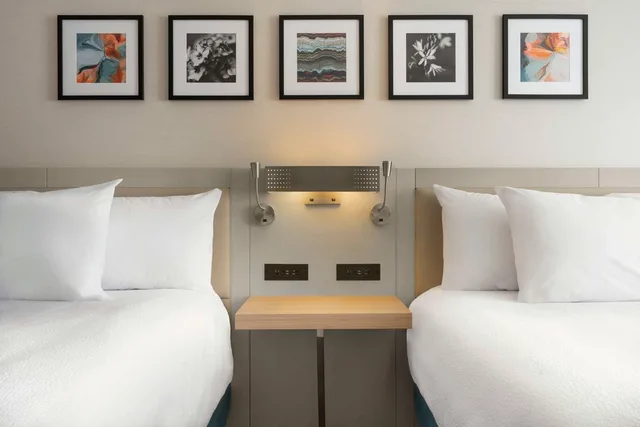 Room, 2 Queen Beds, Hilton Garden Inn Fort Collins 2/3