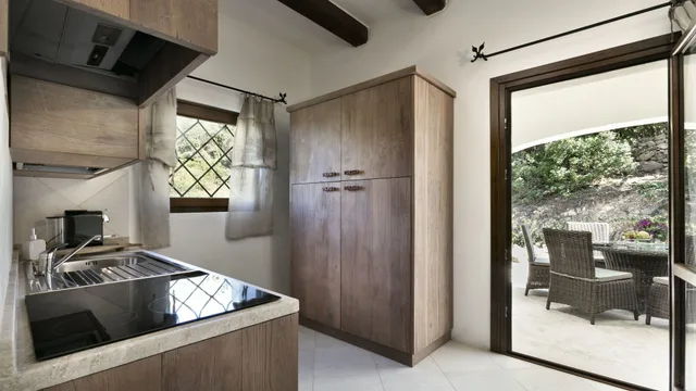 2 Bedrooms, Luxury, Apartment, 1 Single and 2 Queen Beds، Relais Villa Carola 7/10