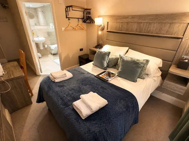 غرفة قياسية بسرير مزدوج، Hedley House Hotel 2/6