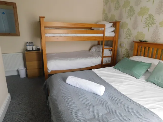 Room, Quadruple, Double and Bunk Bed, St. Weonards Hotel 3/4