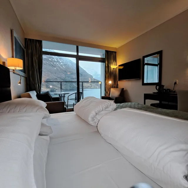 Superior, Twin Beds, Fjord View, Havila Hotel Geiranger 1/10