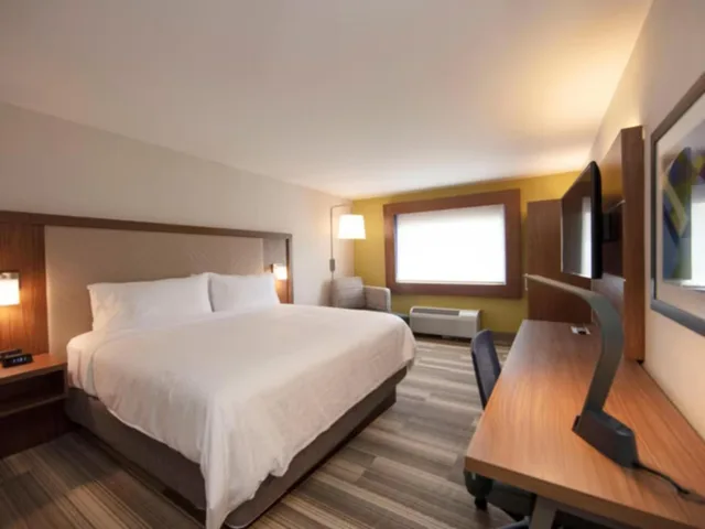 غرفة بسرير كينج، Holiday Inn Express Athens University Area 4/6