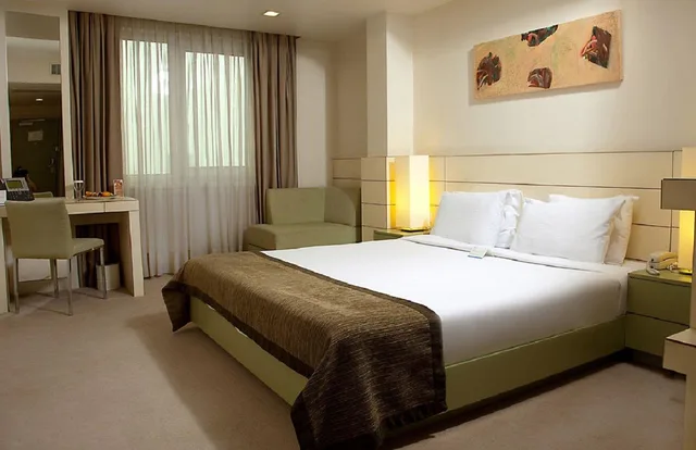 جناح جونيور مع أريكة، Divan Istanbul City 1/1