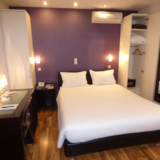 غرفة قياسية بسرير مزدوج، Athens Habitat 1/10