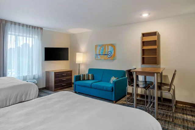 Efficiency, Suite, 2 Queen Beds, Smoking, Accessible، MainStay Suites Newnan Atlanta South Hotel 2/3
