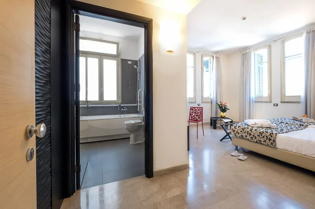 غرفة سوبيريور بسرير كوين، Hotel Garibaldi 1/3