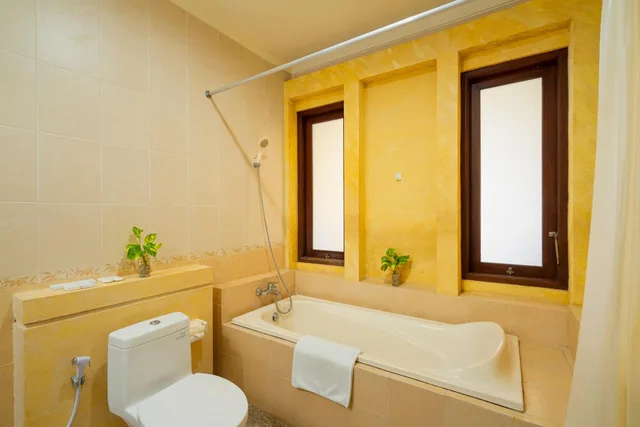 غرفة ديلوكس بسريرين منفصلين بإطلالة على المسبح، Kusuma Resort 10/10