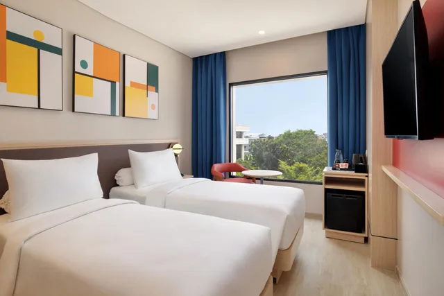 غرفة قياسية بسريرين منفصلين، Hotel Luxor 1/7