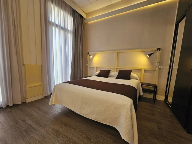 غرفة داخلية سوبيريور بسرير مزدوج بحوض استحمام، Hotel Palermo 2/10