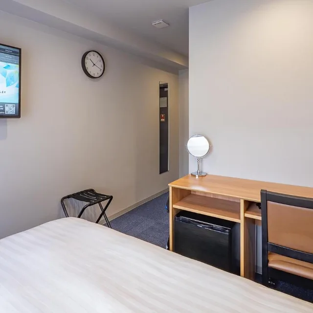 غرفة بسرير مزدوج للمدخنين، Toyoko Inn Sendai Higashi Guchi No 1 3/6