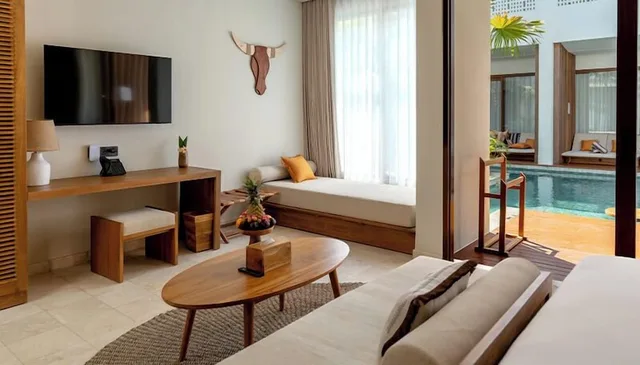 Lagoon, Deluxe, King Bed, Adult Only, Pool Access، Cocana Resort 7/12
