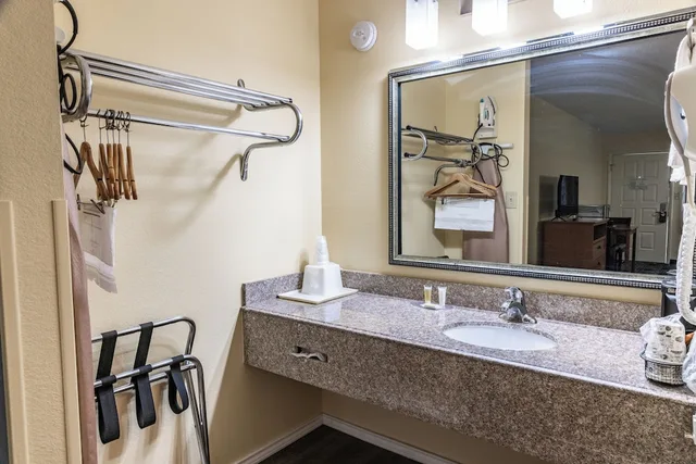 غرفة قياسية بسريرين كوين، Hotel Boerne 10/10