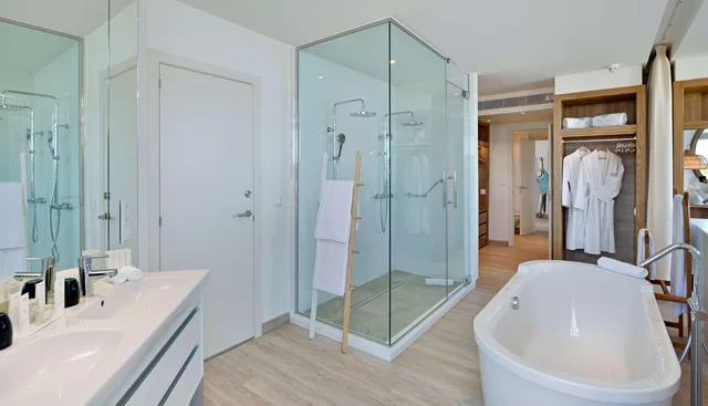 Grand, the Level, Suite, Sea View، Melia Cala Galdana 2/2