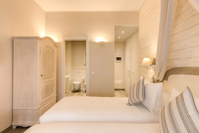 Deluxe, Queen Bed, Balcony, Casa Tua Vaticano 6/6